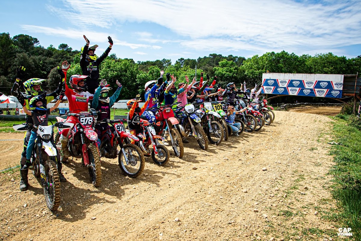 Terrain de motocross à Rousson