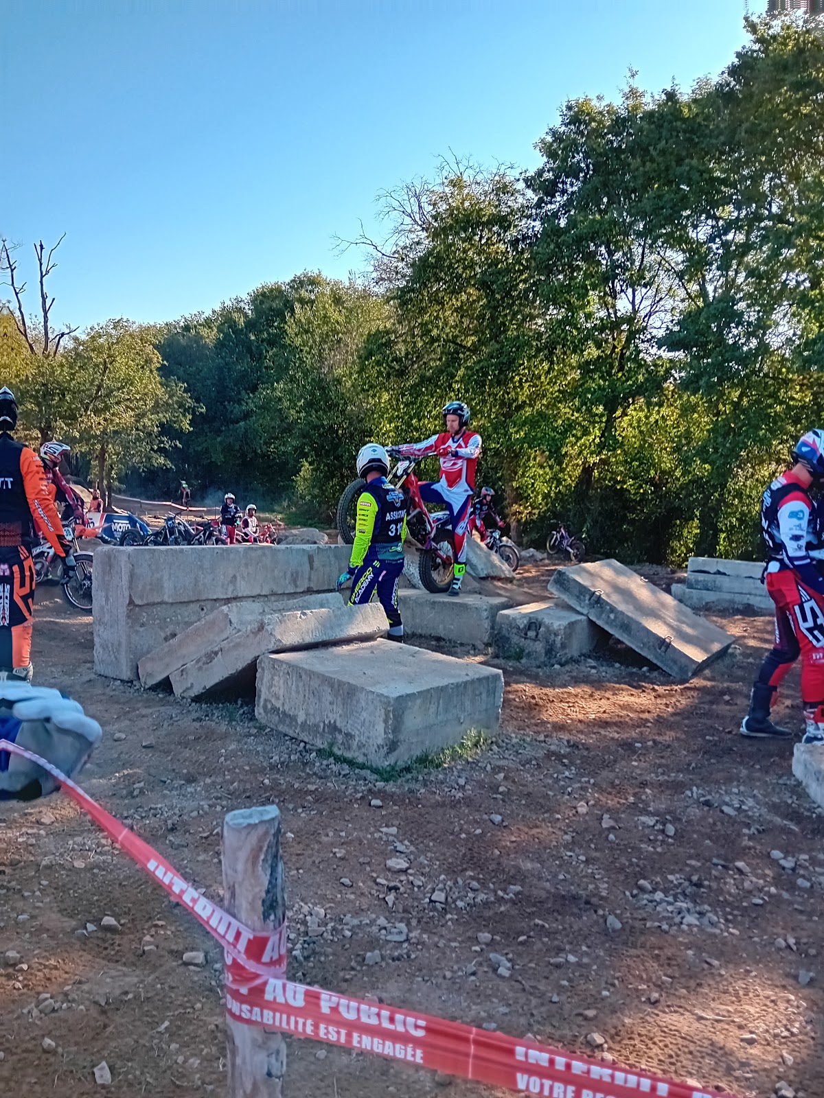 Terrain de motocross à Quinssaines — photo 4