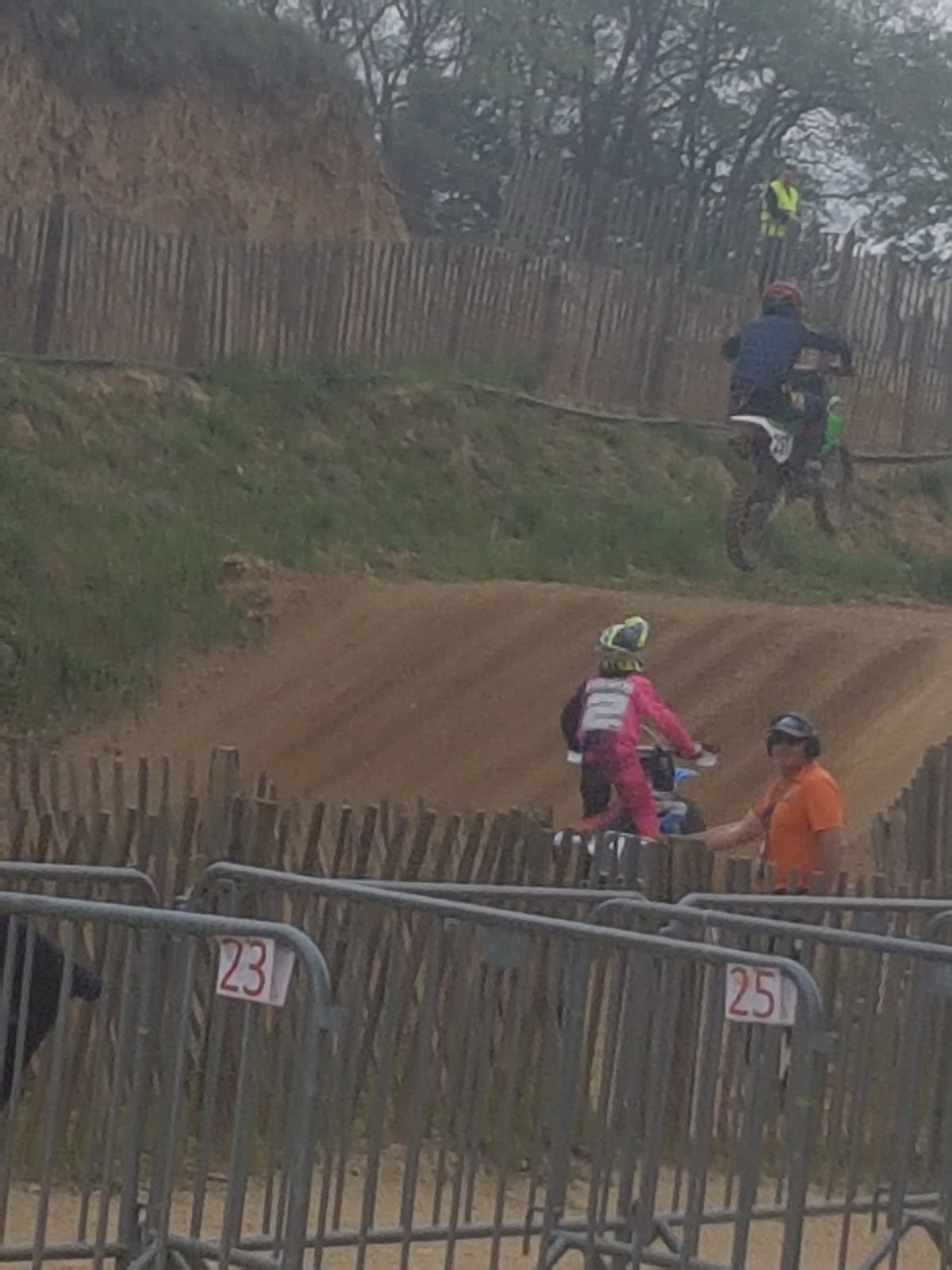 Terrain de motocross à Saint-Barthélemy-De-Vals — photo 3