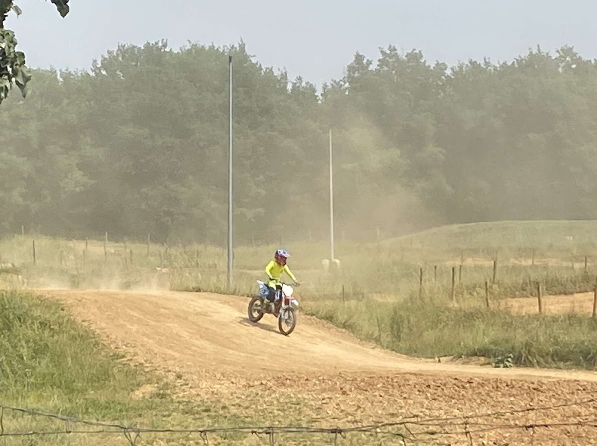Terrain de motocross à Pranzac — photo 3