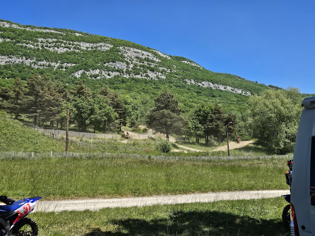 Terrain de motocross à Chaumont