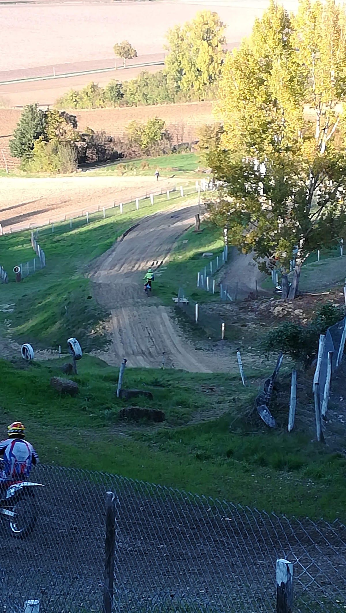 Terrain de motocross à Lauzerte — photo 2
