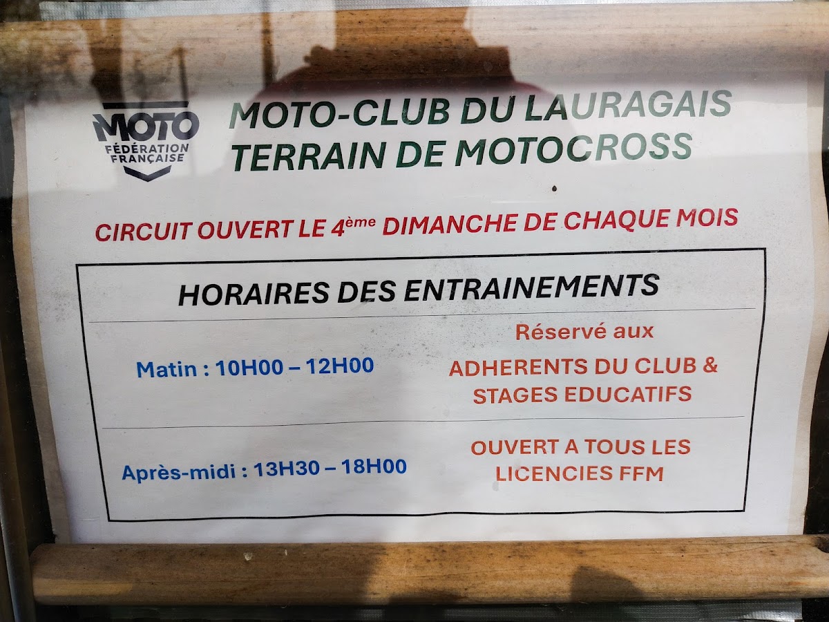 Terrain de motocross à Villefranche-de-Lauragais — photo 1