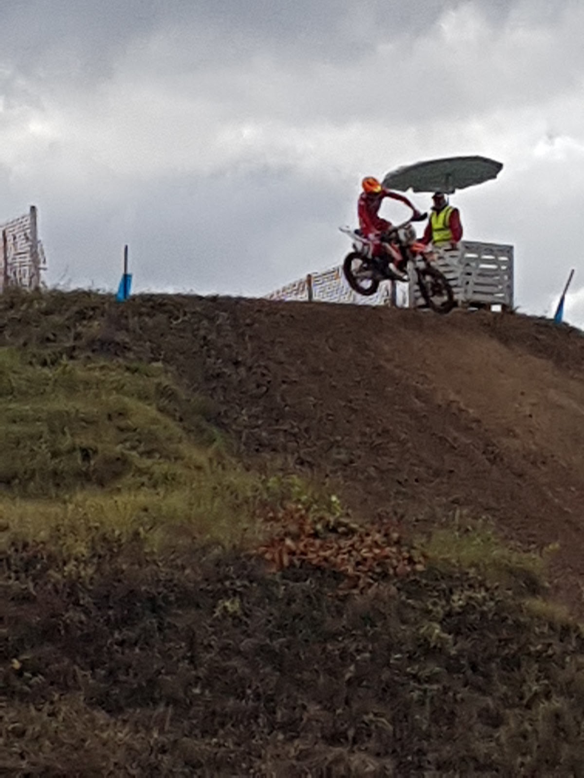 Terrain de motocross à Vouzan — photo 2