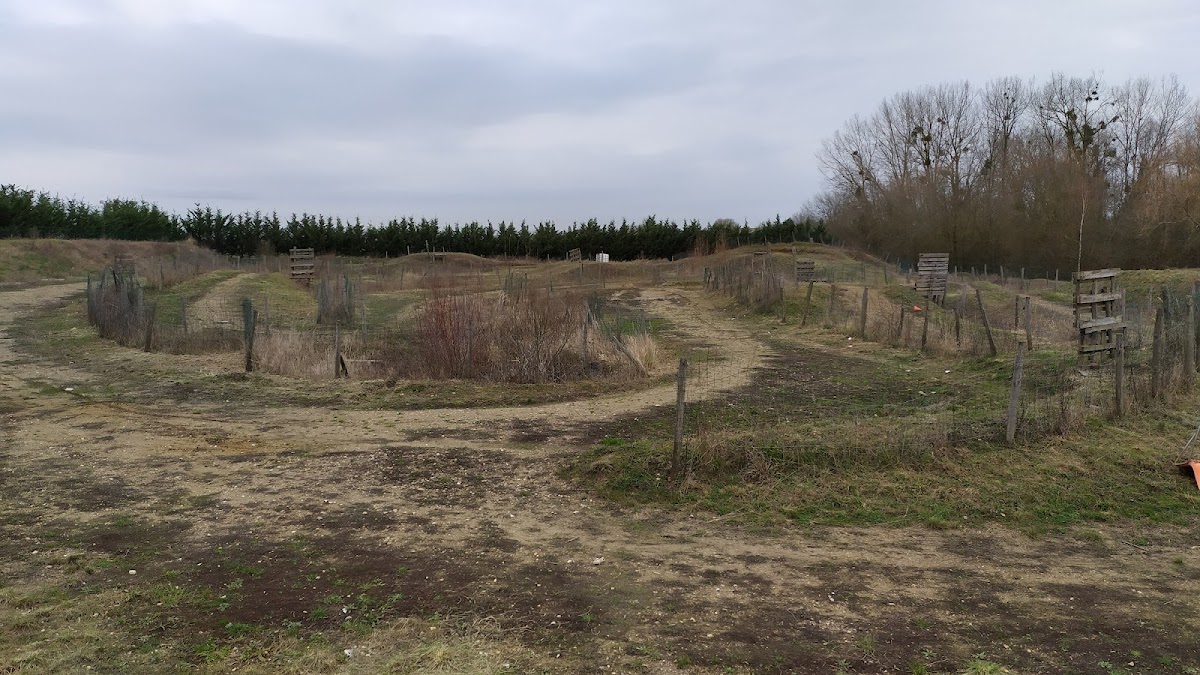Terrain de motocross à Serris — photo 4