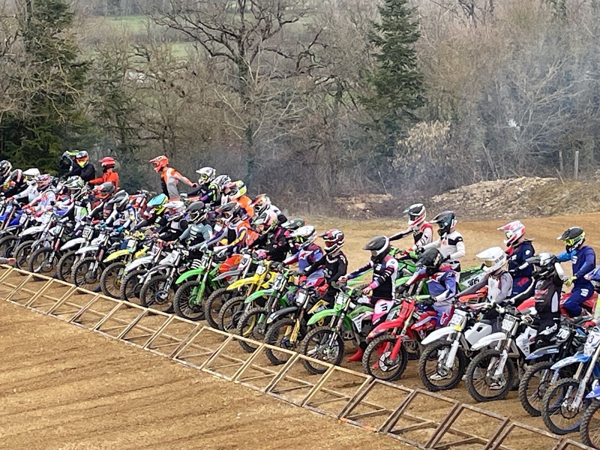 Terrain de motocross à Villy — photo 4