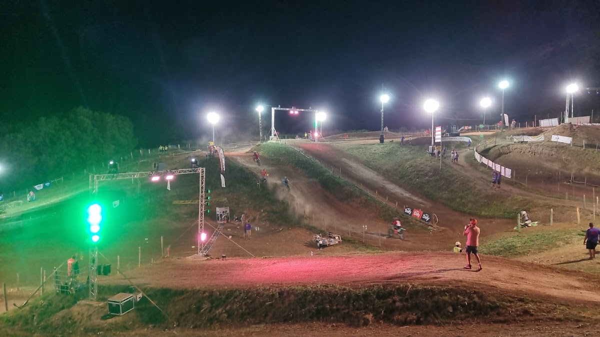 Terrain de motocross à Vouharte — photo 2