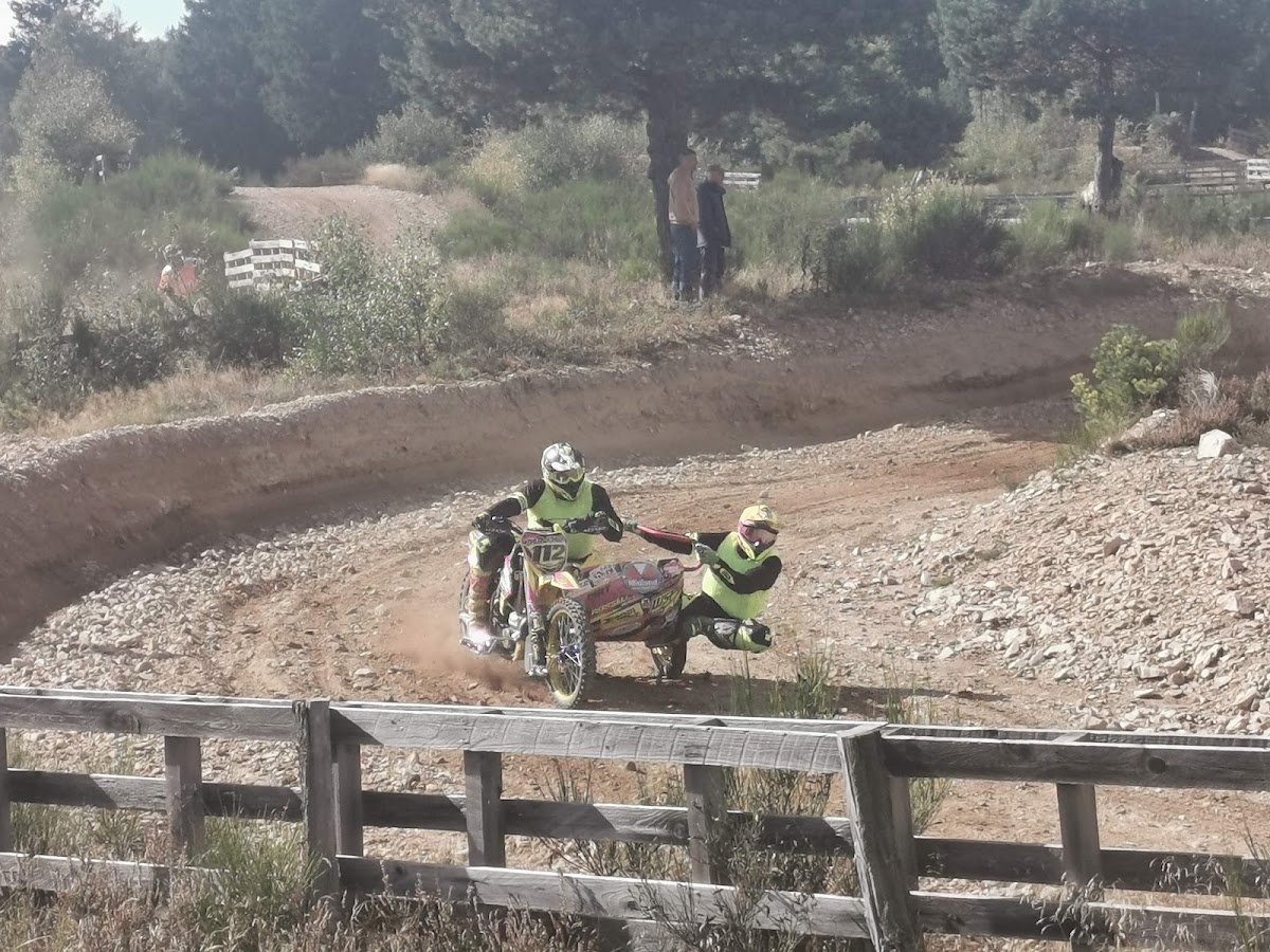 Terrain de motocross à Saint Rirand