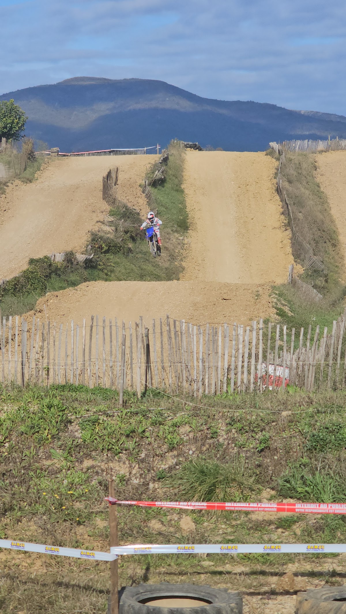 Terrain de motocross à Privas — photo 3