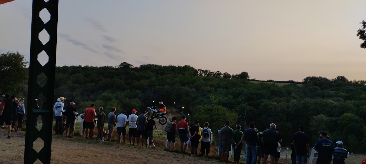 Terrain de motocross à Laguépie — photo 3