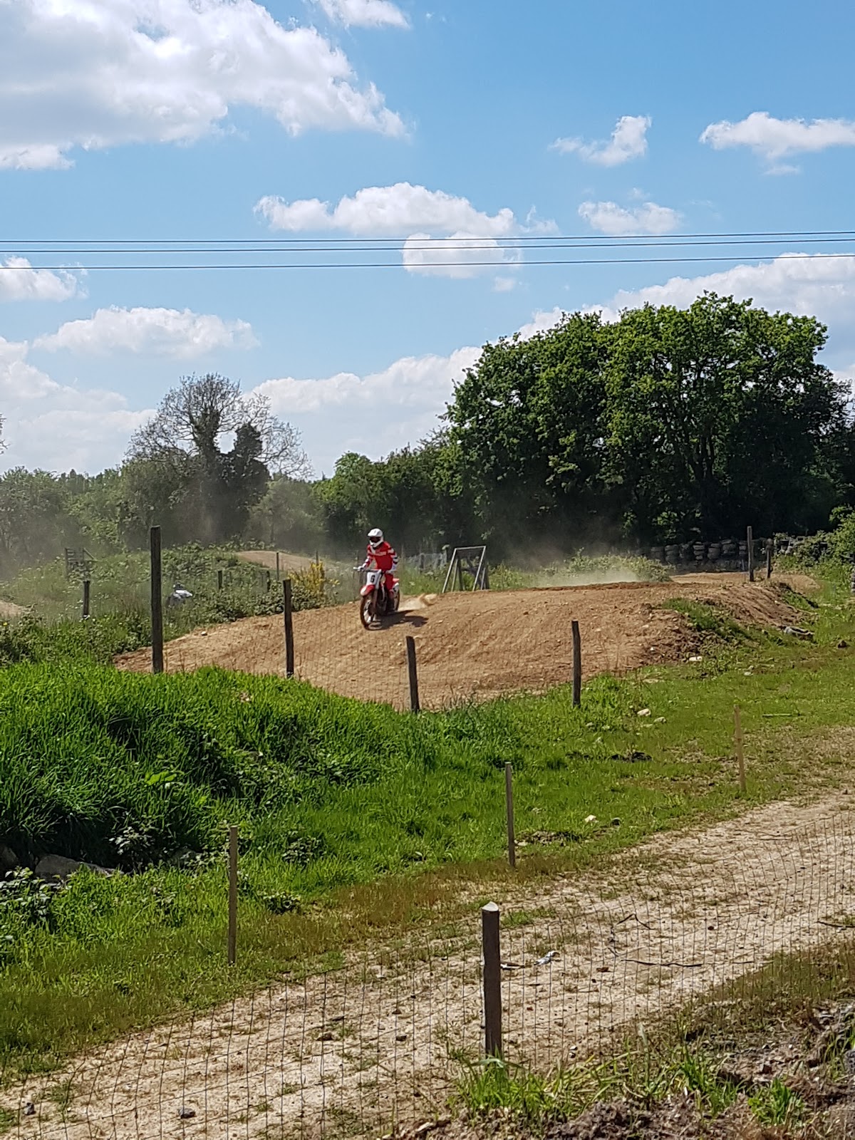 Terrain de motocross à Malville — photo 4