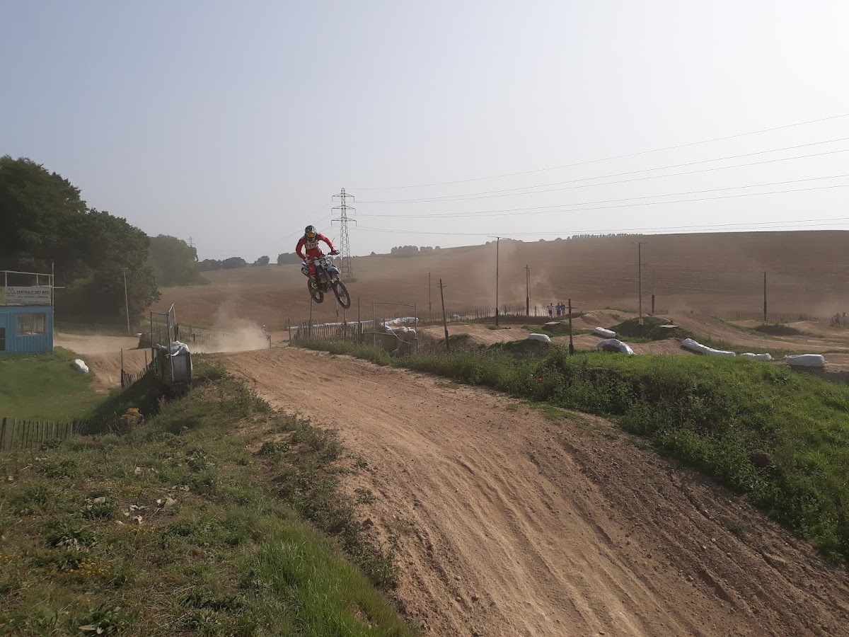 Terrain de motocross à Blosseville