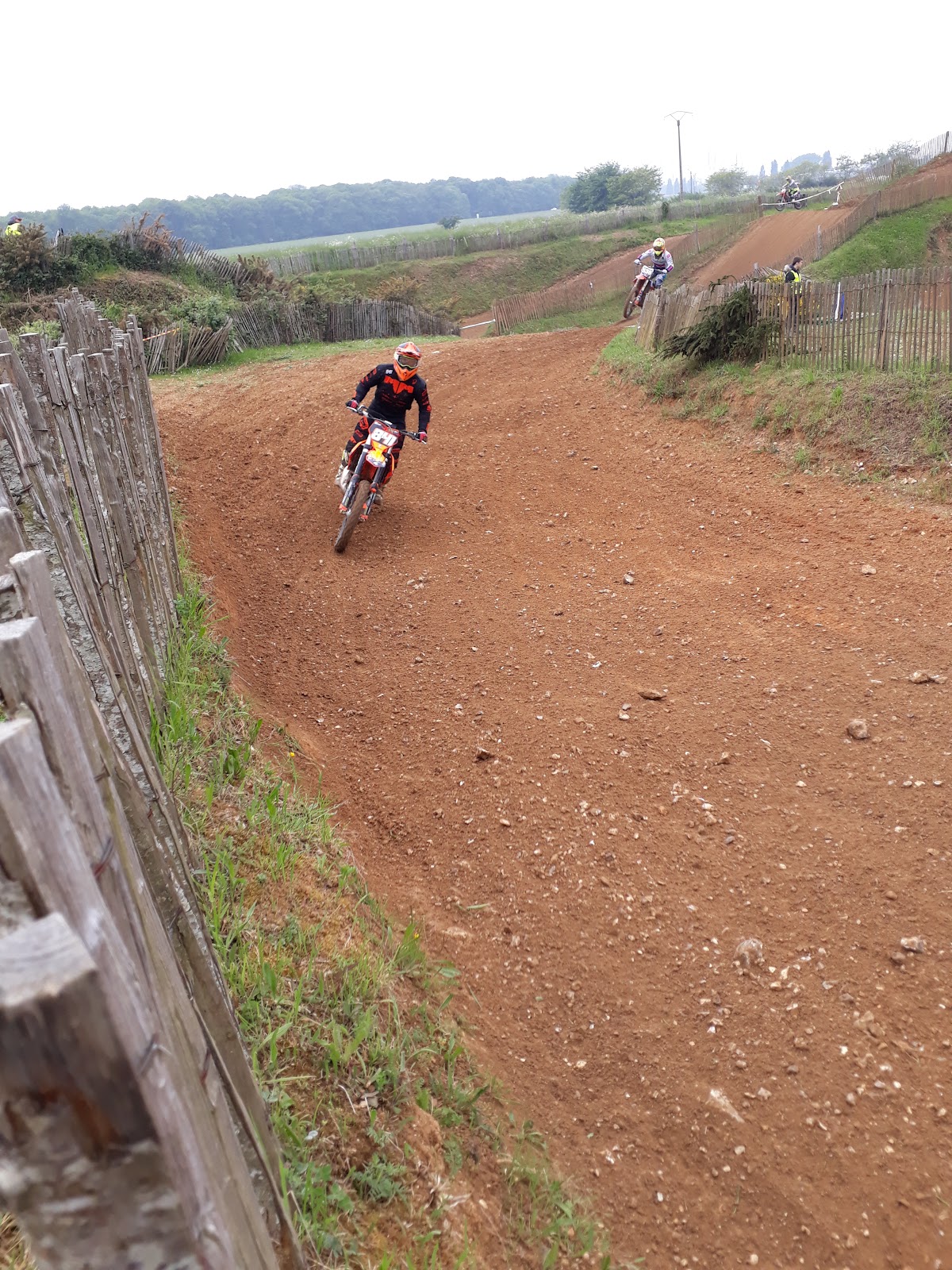 Terrain de motocross à Norville — photo 2