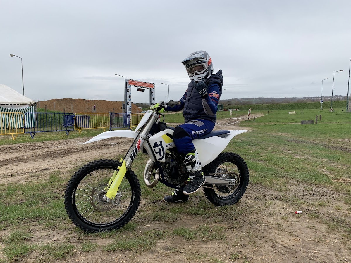 Terrain de motocross à Norville — photo 3