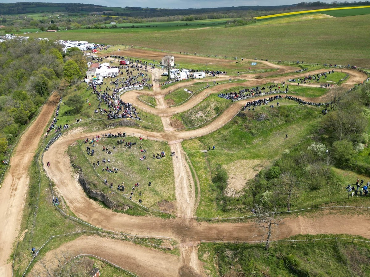 Terrain de motocross à Poulangy — photo 1