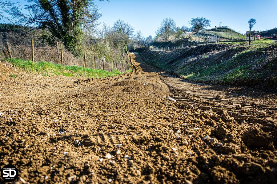 Terrain de motocross à Poulangy — photo 4