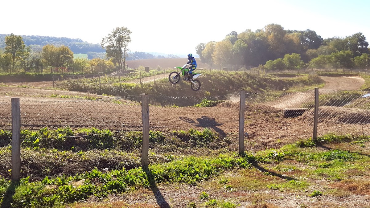 Terrain de motocross à Soisy-Bouy — photo 2