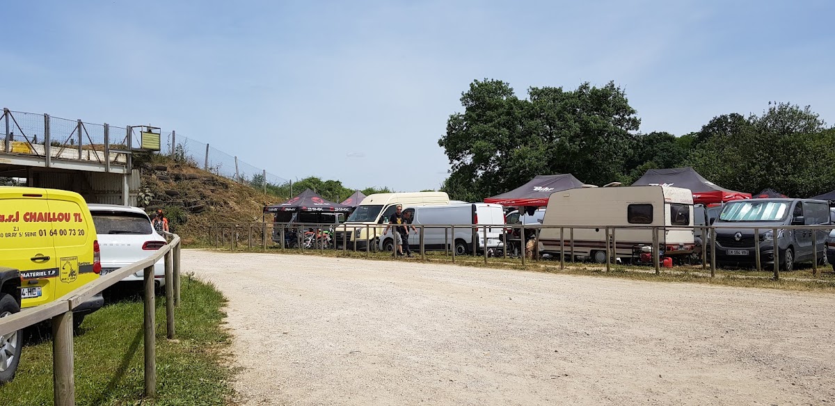 Terrain de motocross à Soisy-Bouy — photo 3