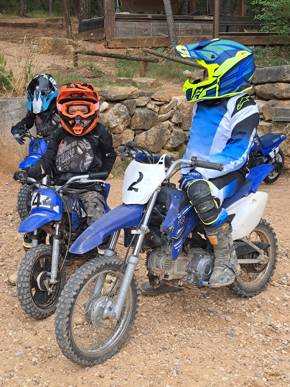 Terrain de motocross à Eguilles — photo 1