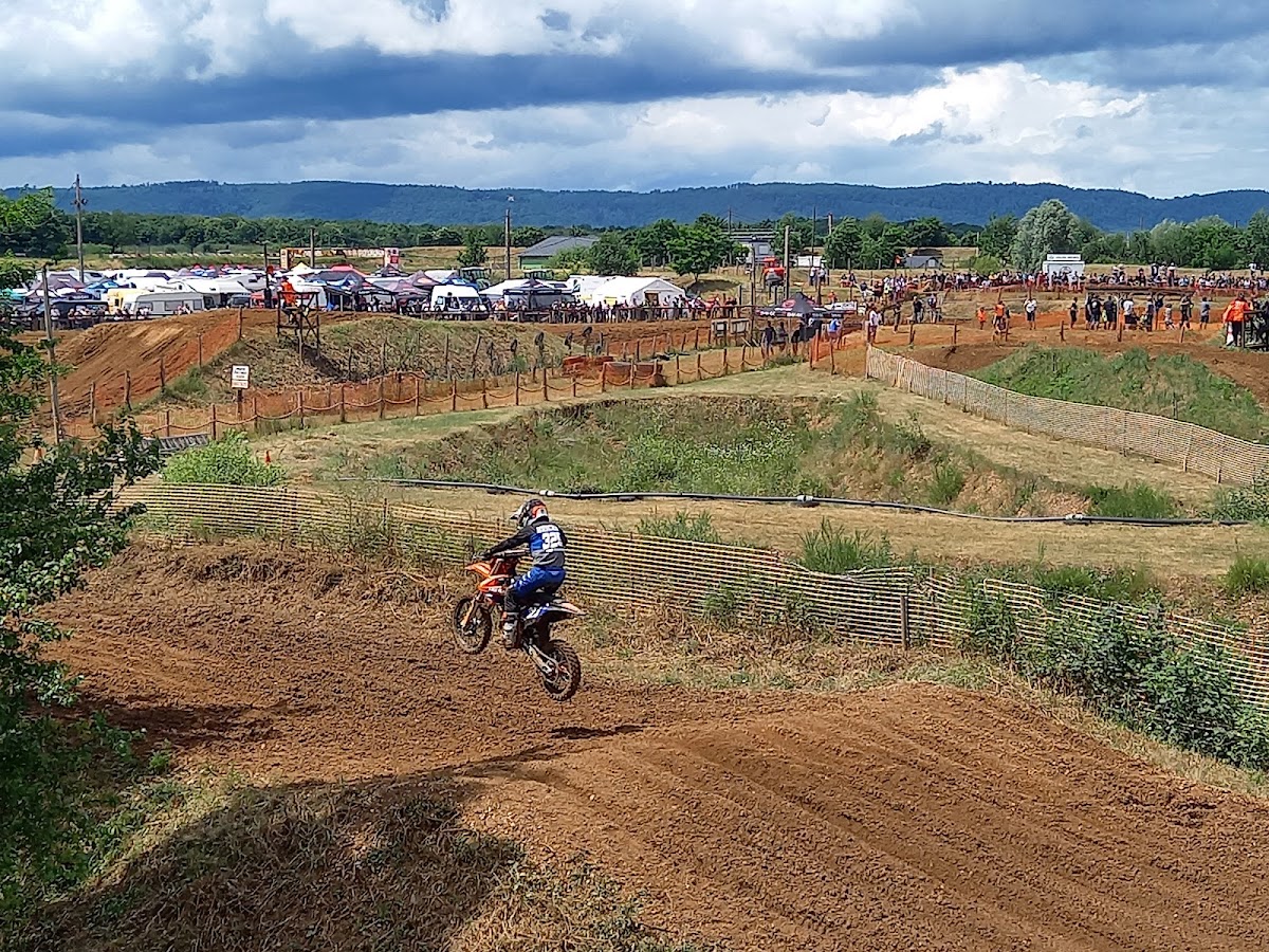 Terrain de motocross à Steinbourg