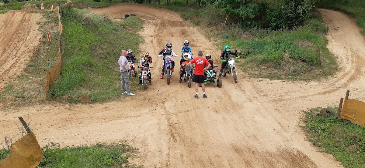 Terrain de motocross à Cheverny — photo 3