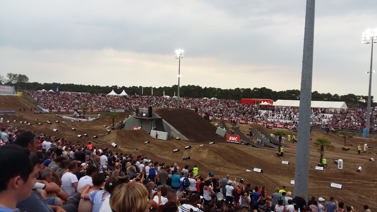 Terrain de motocross à Les Mathes