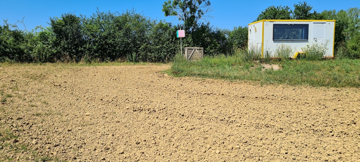 Terrain de motocross à Venarey-les-Laumes — photo 2