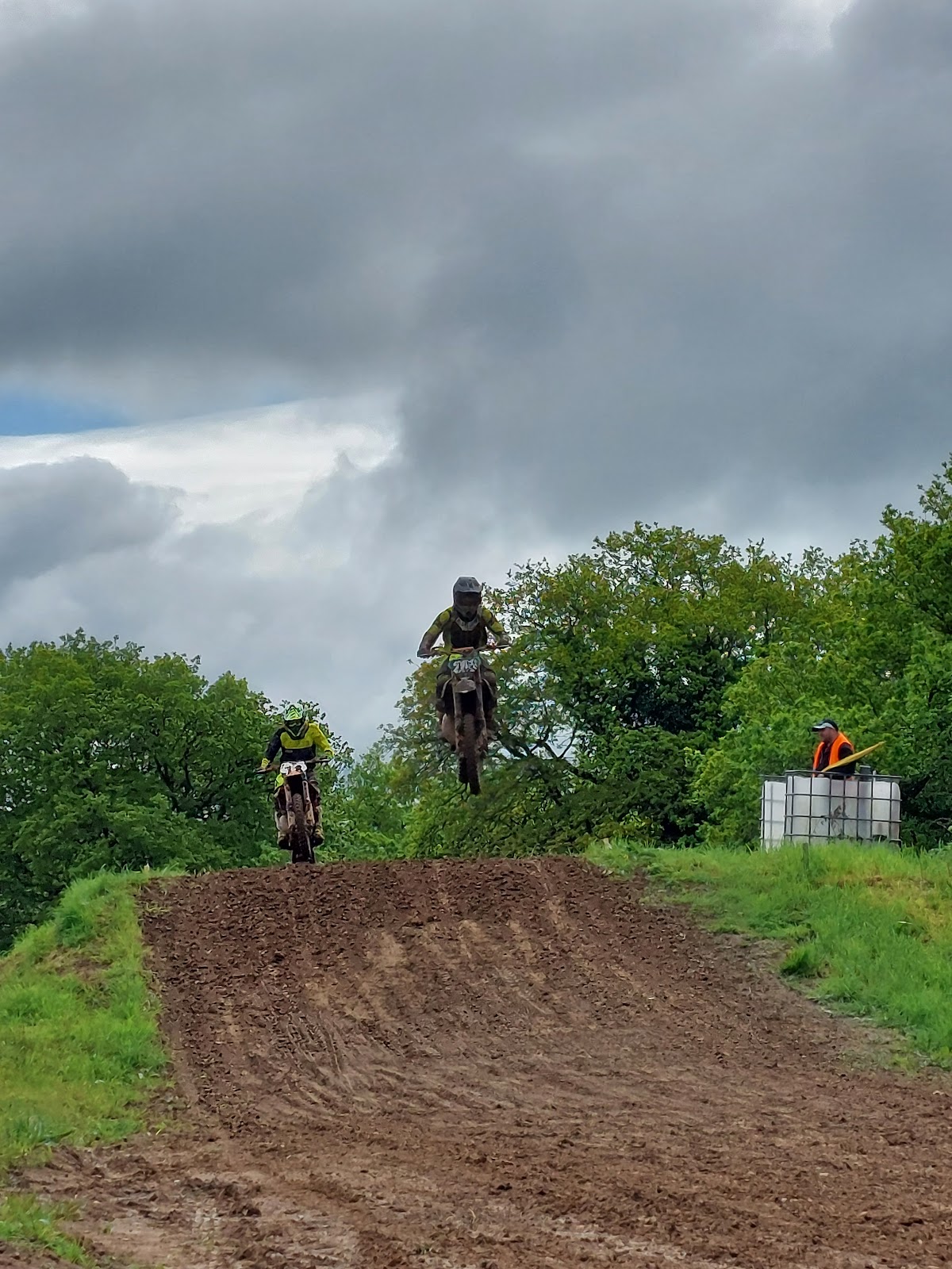 Terrain de motocross à Clécy