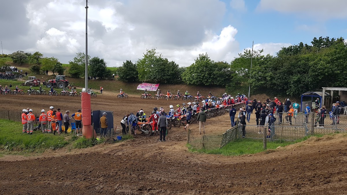 Terrain de motocross à Guissény — photo 3