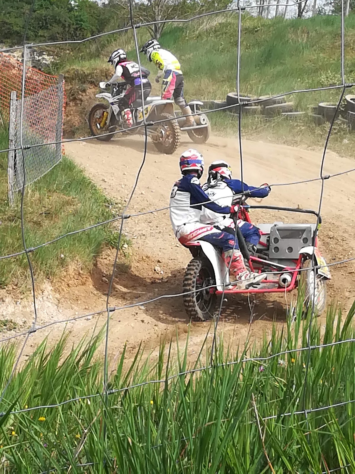 Terrain de motocross à Chinon — photo 1