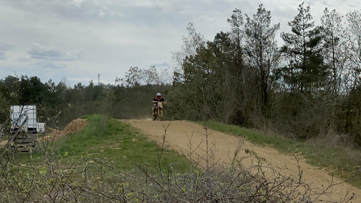 Terrain de motocross à Maxéville — photo 2