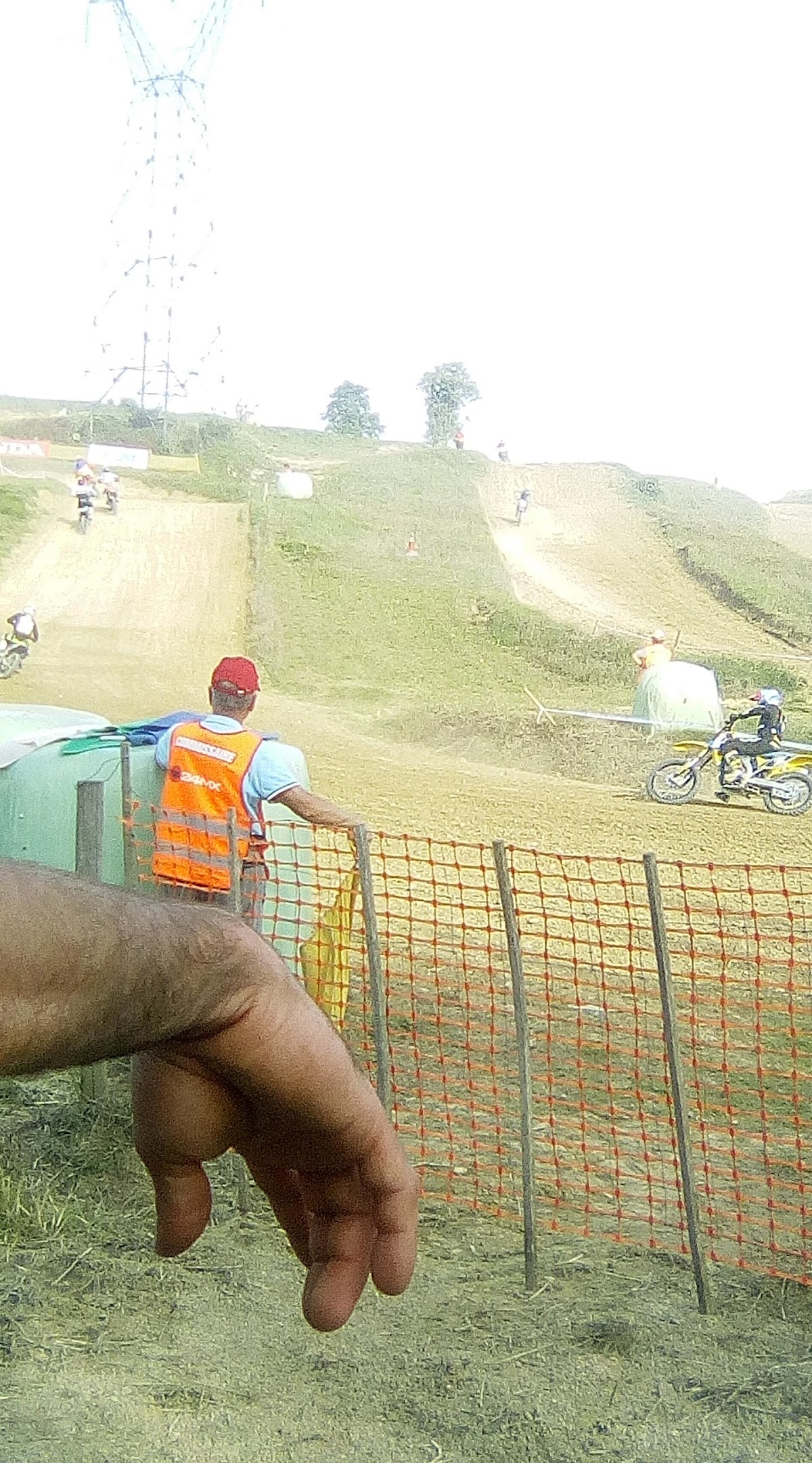 Terrain de motocross à Escassefort — photo 3