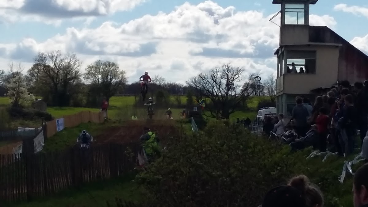 Terrain de motocross à Argenton-Sur-Creuse — photo 4