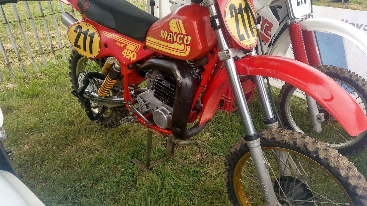 Terrain de motocross à Saint-Éloi — photo 4