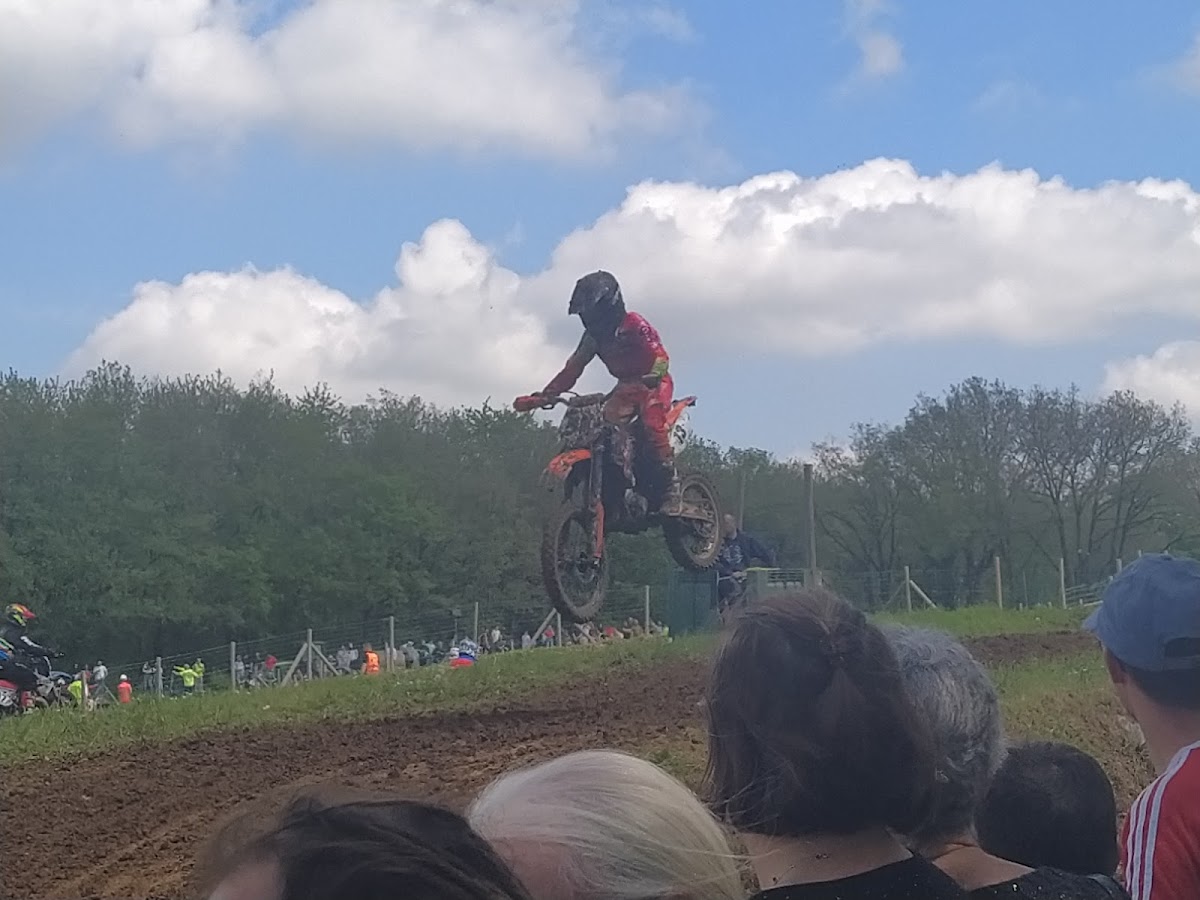 Terrain de motocross à Thénezay — photo 4