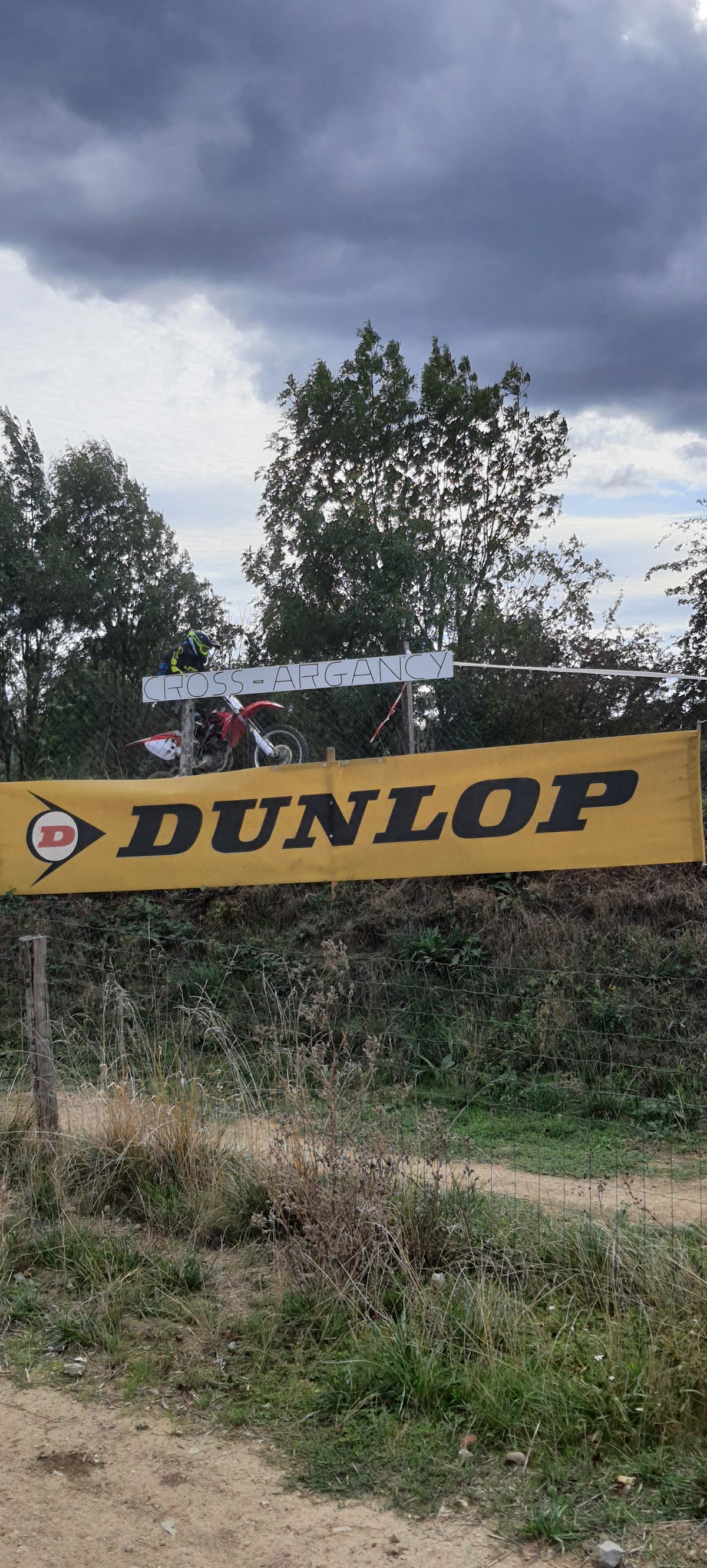 Terrain de motocross à Argancy — photo 3