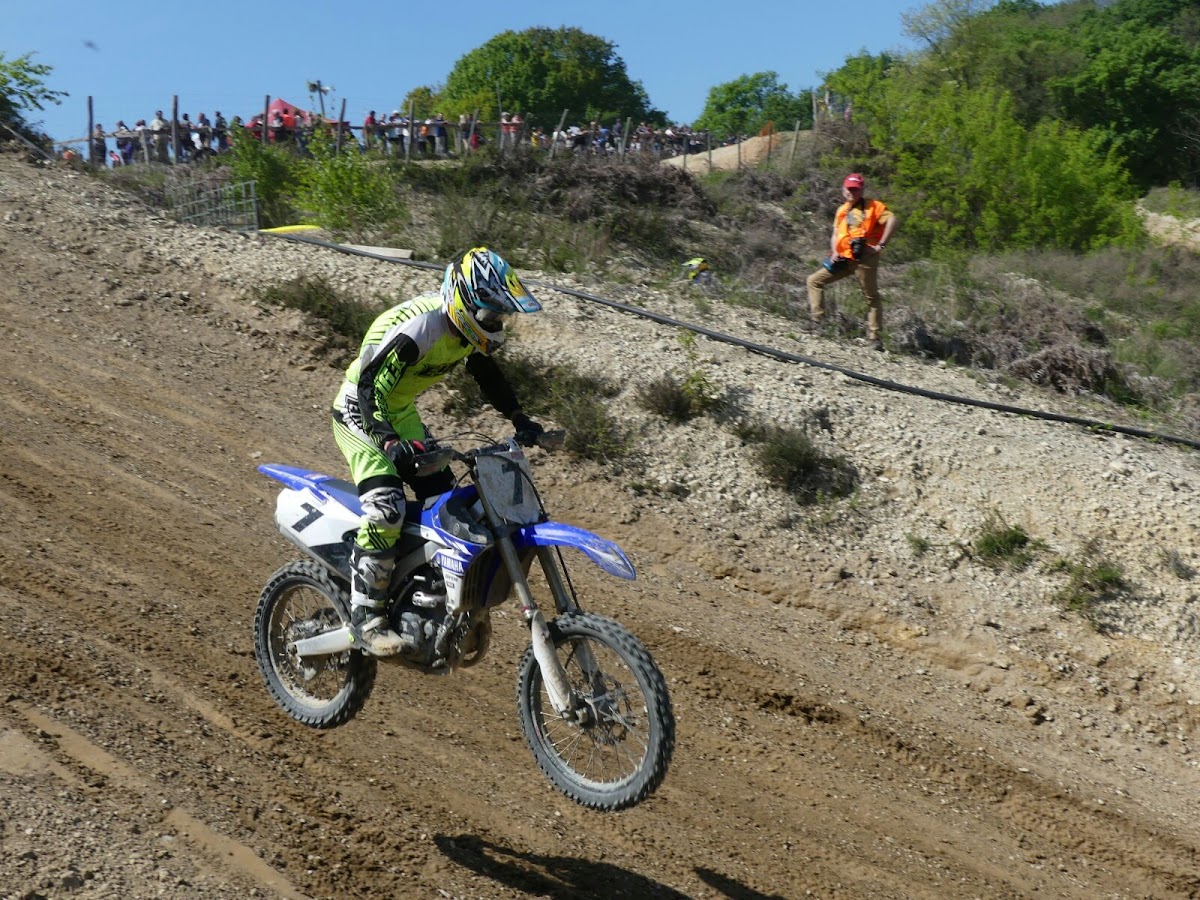 Terrain de motocross à Navarrenx — photo 1