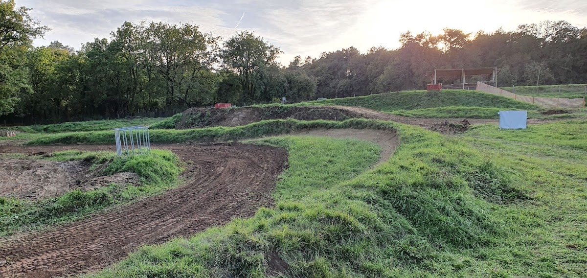 Terrain de motocross à Vouneuil-sur-Vienne