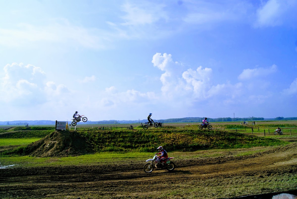 Terrain de motocross à Revigny-Sur-Ornain