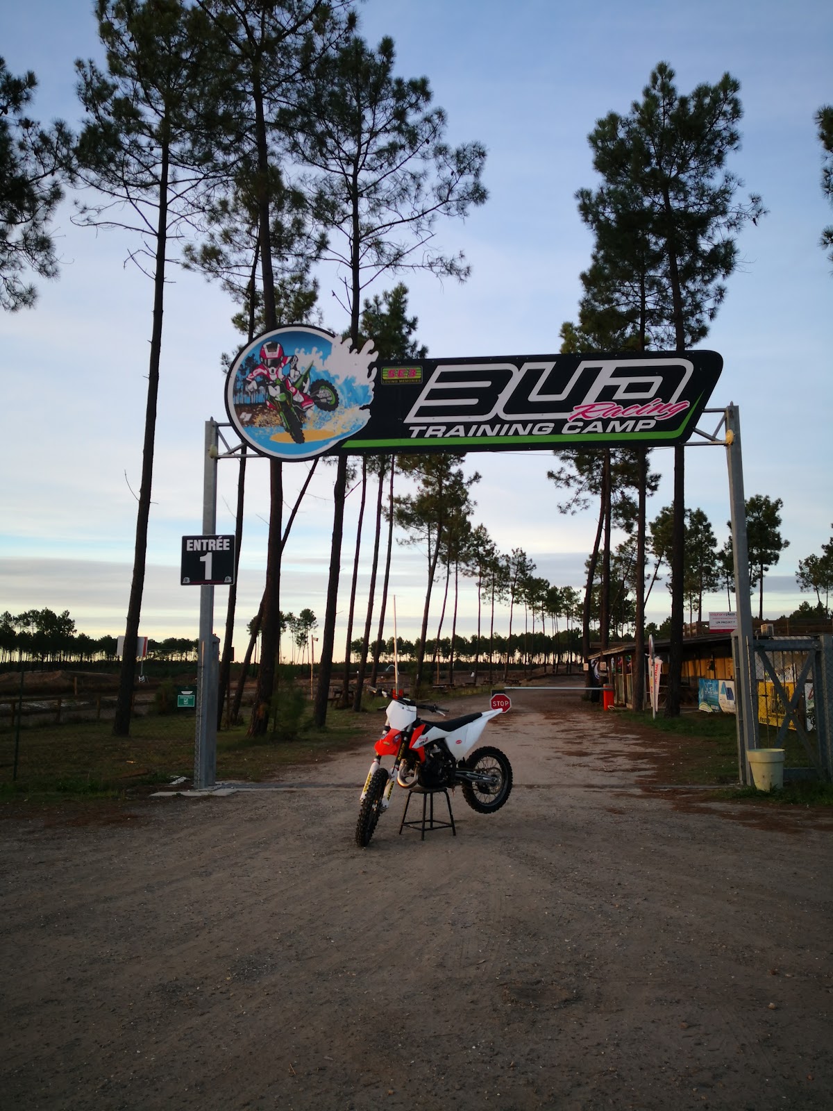 Terrain de motocross à Magescq — photo 1